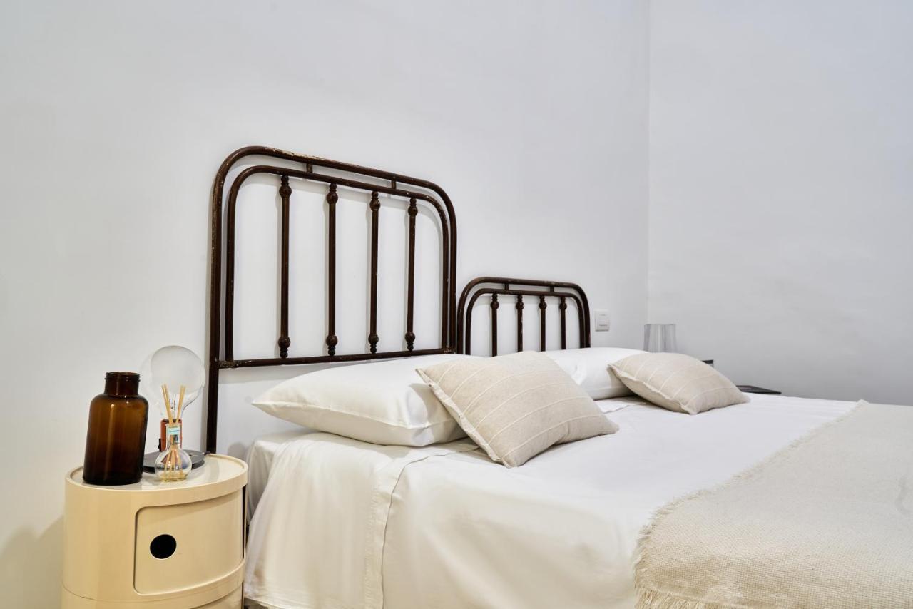 Palazzo Bevilacqua Napoli B&B Nápoles Exterior foto