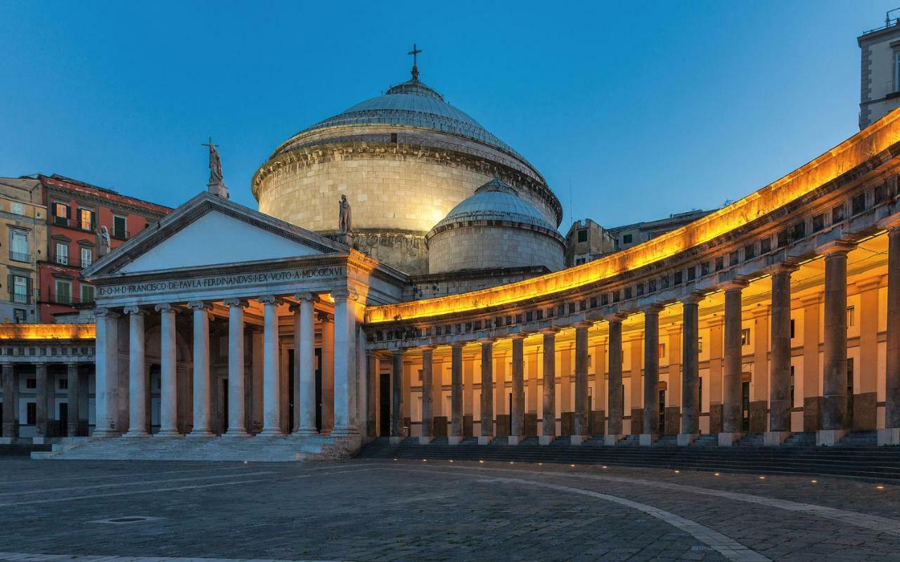 Palazzo Bevilacqua Napoli B&B Nápoles Exterior foto